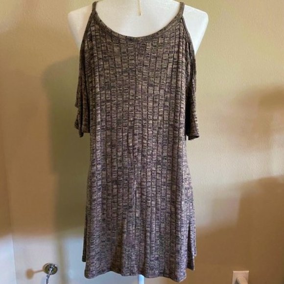 Brown Ribbed Cold Shoulder Top/Size L - Picture 2 of 3